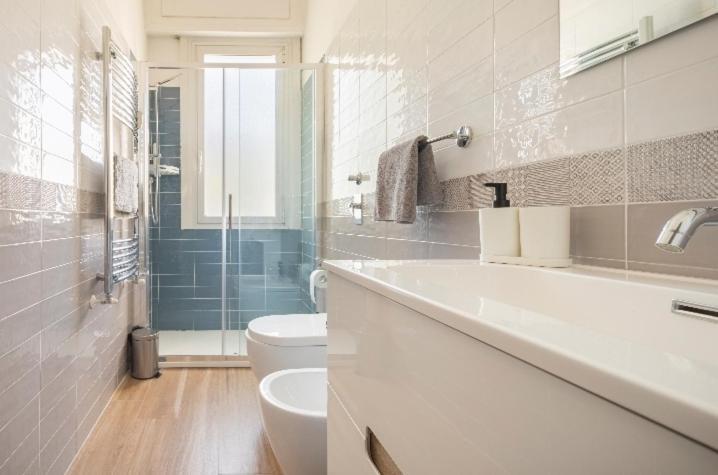San Siro Arty And Cute Room - Homestay Con Bagno Privato Milan Exterior photo